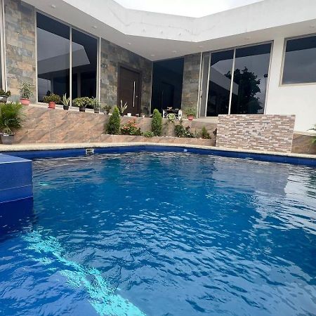 Casa Con Piscina Privada Manta Exterior foto
